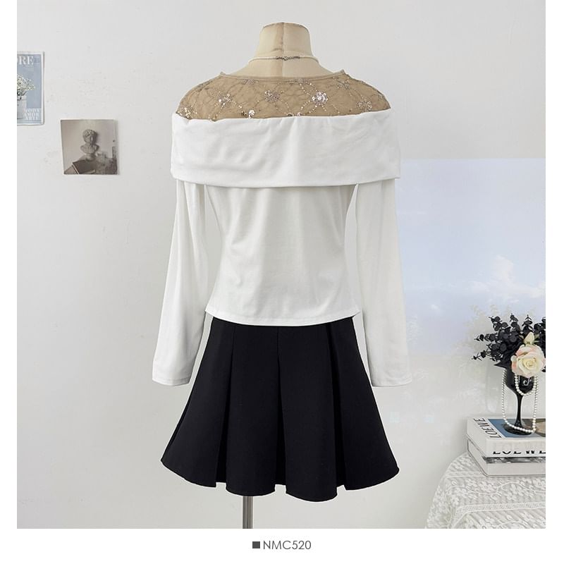 Glitter Asymmetric-Hem V-Neck Long Top