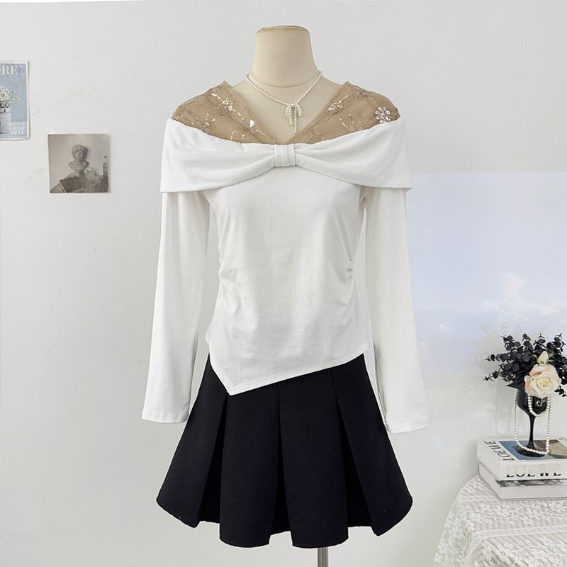 Glitter Asymmetric-Hem V-Neck Long Top