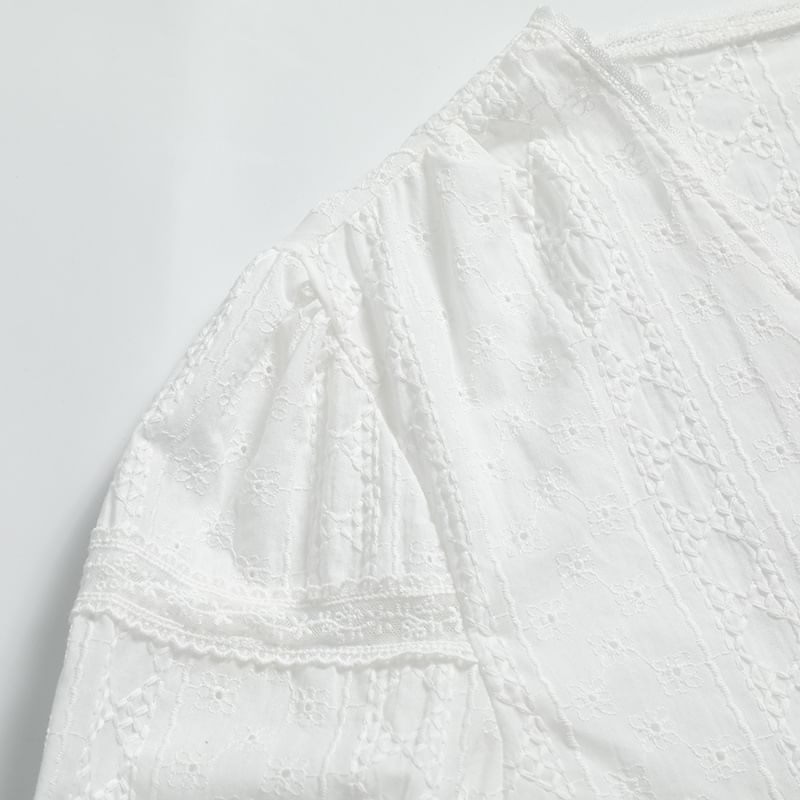 Elbow-Sleeve V-Neck Lace Trim Crop Blouse