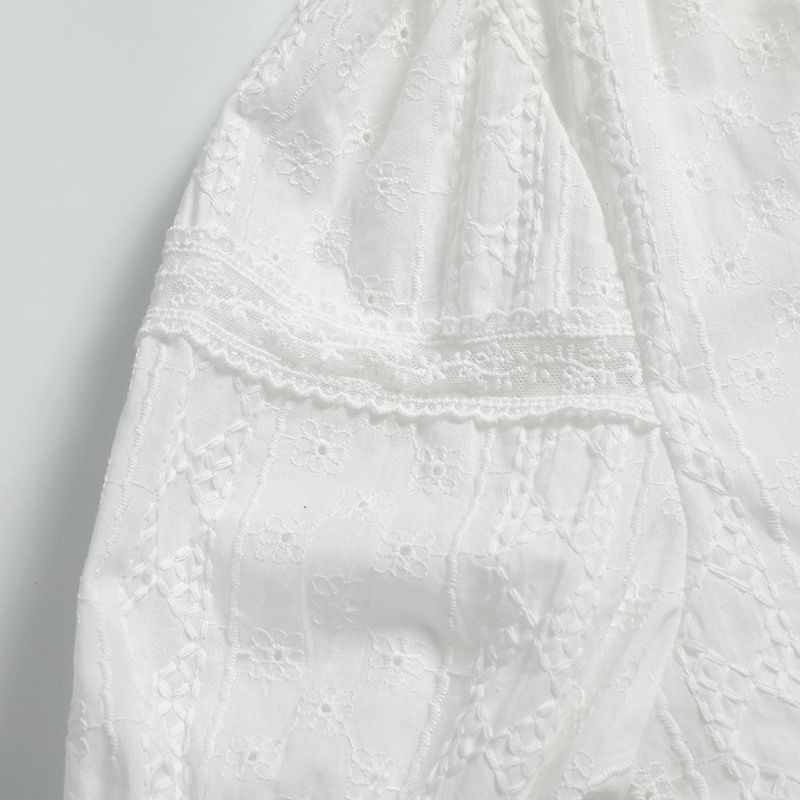 Elbow-Sleeve V-Neck Lace Trim Crop Blouse