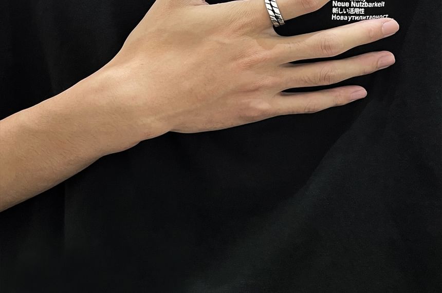 Metal Striped Open Ring