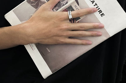 Metal Striped Open Ring