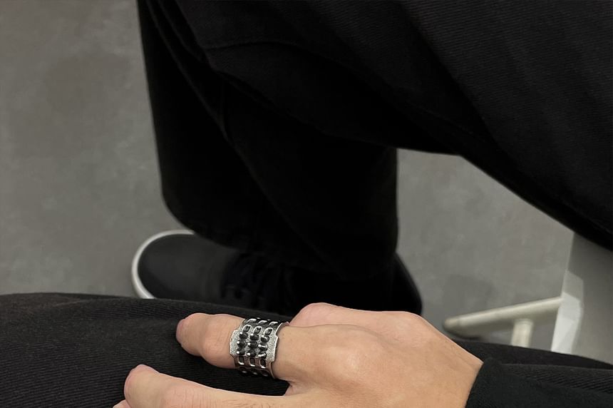 Metal Ring