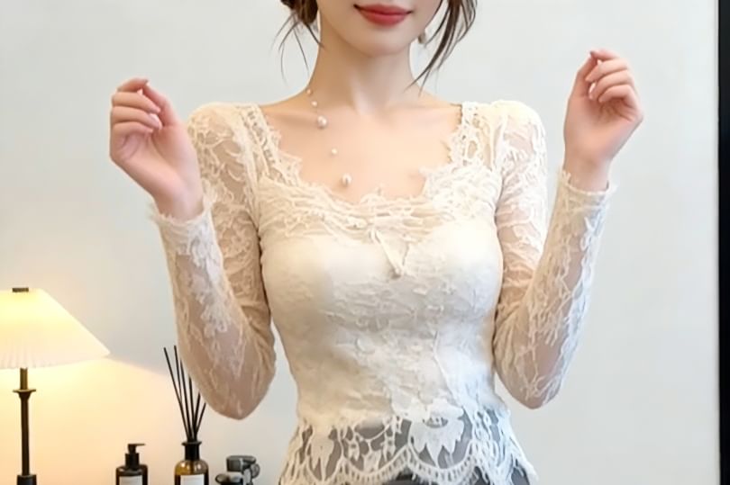 Extended Sleeve Square Neck Plain Lace Blouse