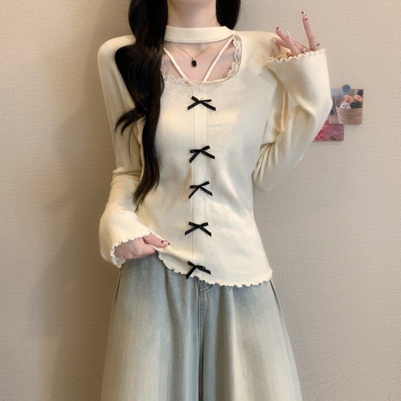 Extended Sleeve Square Neck Lace Trim Plain Blouse