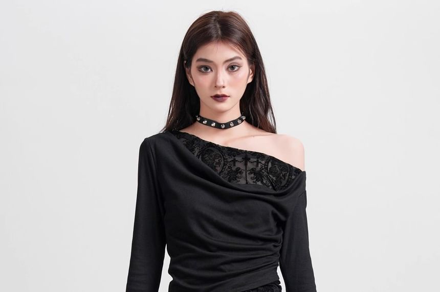 Off-Shoulder Ruched Crop Top with Lace Panels