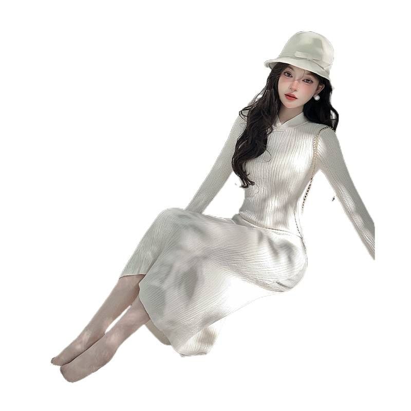 Long-Sleeve Stand Collar Plain Frog Buttoned Midi Sheath Knit Qipao
