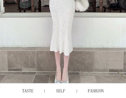 Long-Sleeve Stand Collar Plain Frog Buttoned Midi Sheath Knit Qipao