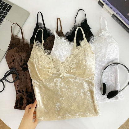 Lace Trim V-Neck Crop Camisole