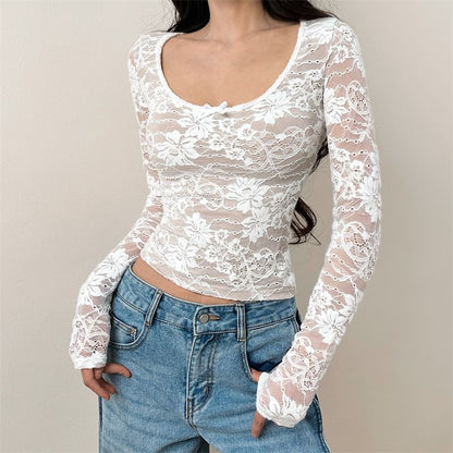 Slim Fit Scoop Neck Lace Crop Top