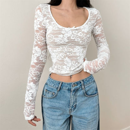 Slim Fit Scoop Neck Lace Crop Top