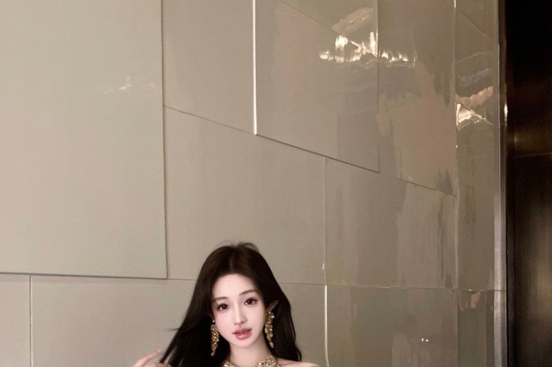 Sleeveless Rhinestone Mini Bodycon Evening Dress