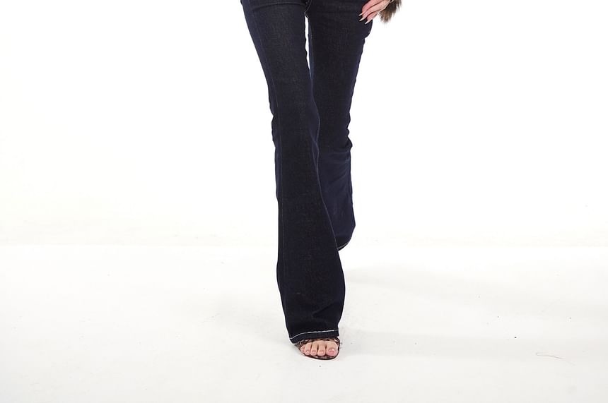 Turtleneck Ruched Crop Long-Sleeve Tee