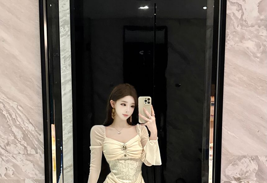 Long-Sleeve Square Neck Plain Rhinestone Mermaid Evening Gown