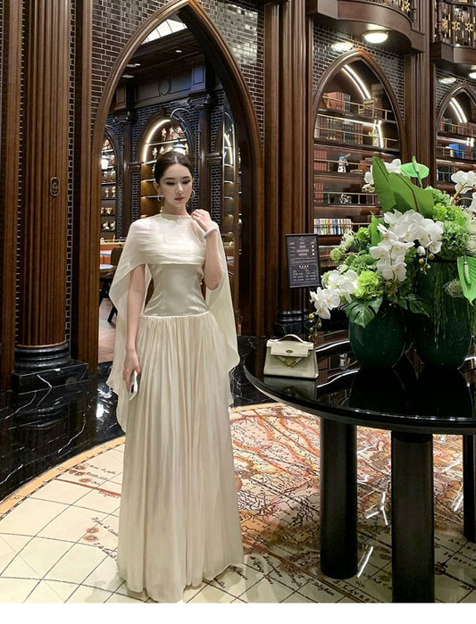 Halter Neck Plain Open Back A-Line Evening Gown