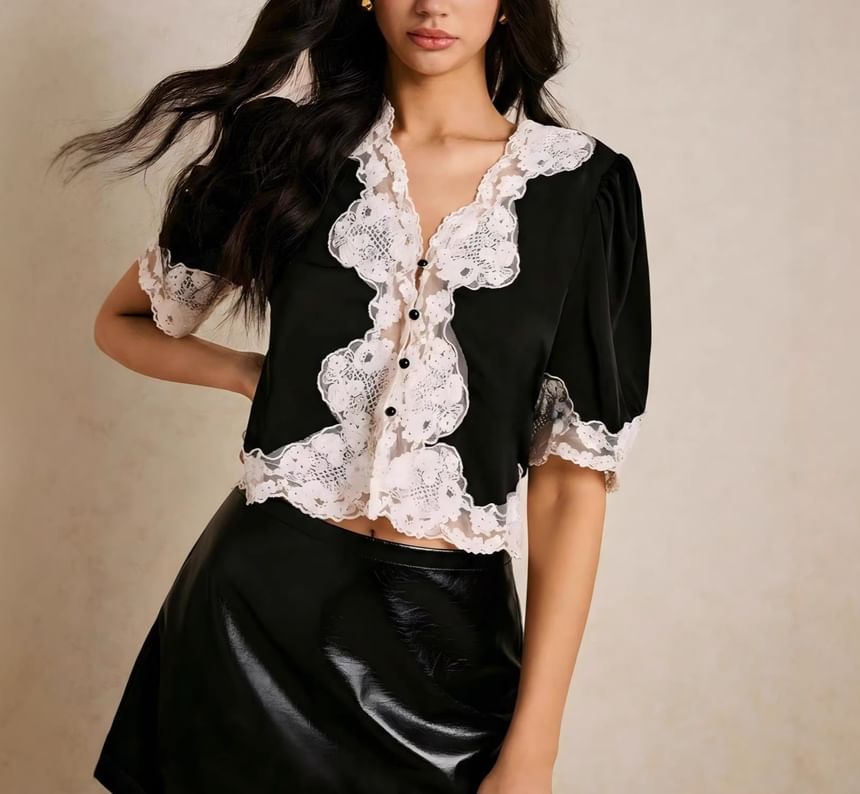 Short Sleeve V-Neck Lace Panel Crop Blouse