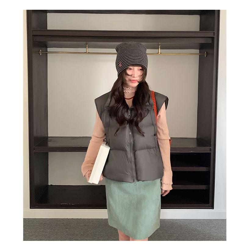 Zip Puffer Vest with Stand Collar