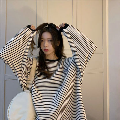 Striped Round Neck Oversized Sweatshirt
