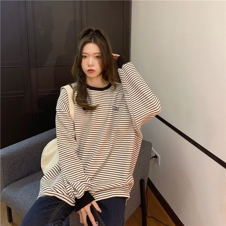 Striped Round Neck Oversized Sweatshirt
