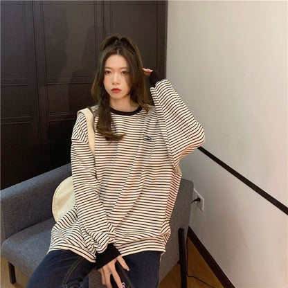 Striped Round Neck Oversized Sweatshirt
