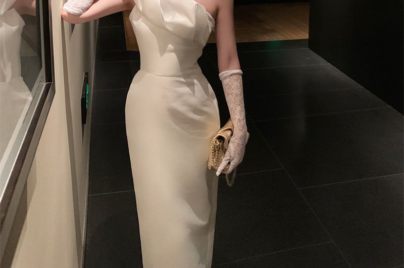 Sleeveless One-Shoulder Midi Sheath Cocktail Dress