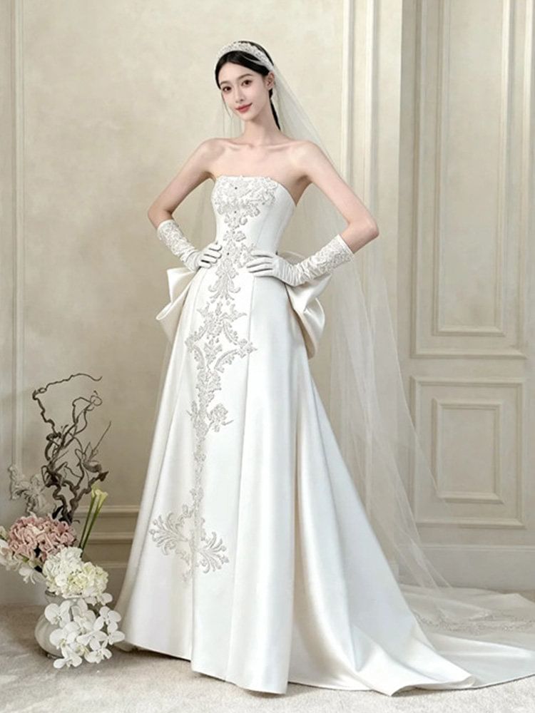 Strapless Floral Applique Bow Back A-Line Wedding Gown