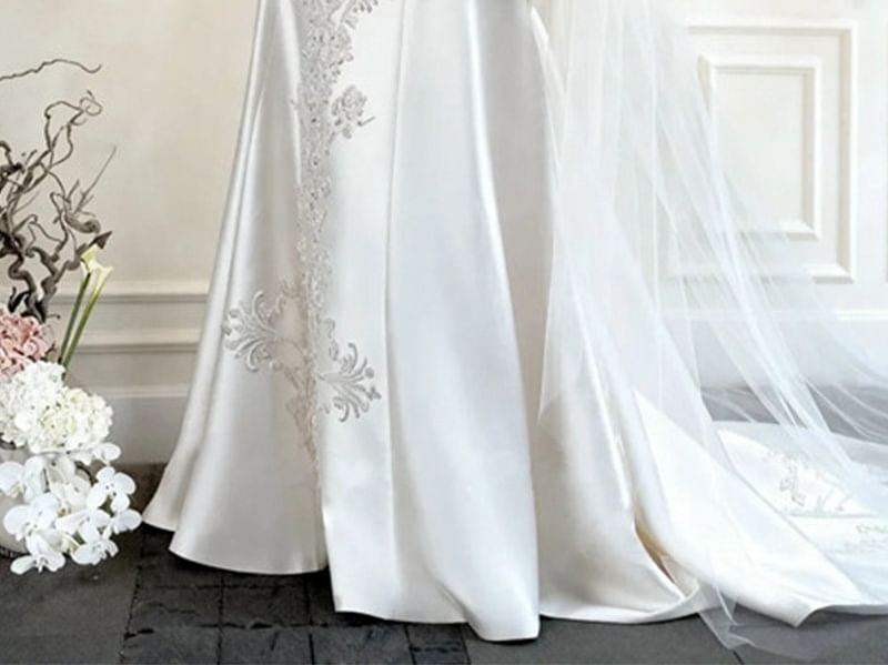 Strapless Floral Applique Bow Back A-Line Wedding Gown