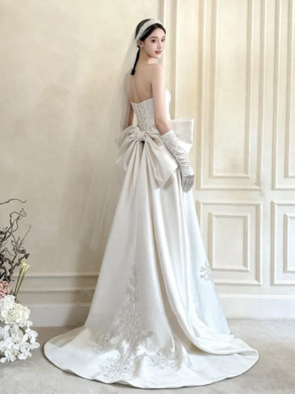 Strapless Floral Applique Bow Back A-Line Wedding Gown