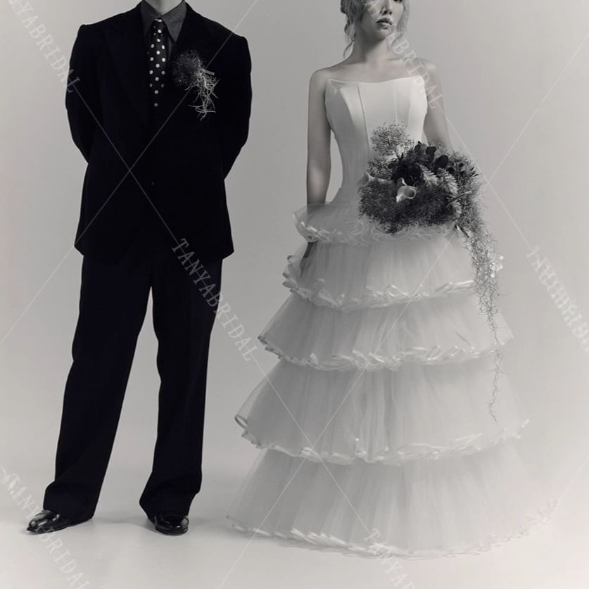 Strapless Lace-Up A-Line Mesh Wedding Gown