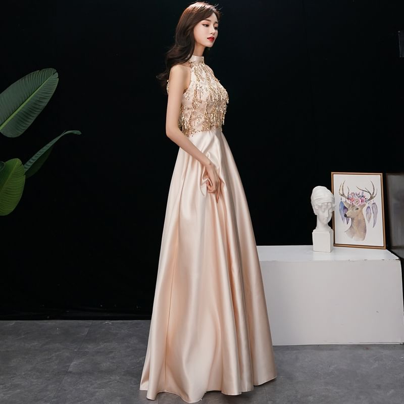 Cold-Shoulder Lace Panel Satin A-Line Evening Gown