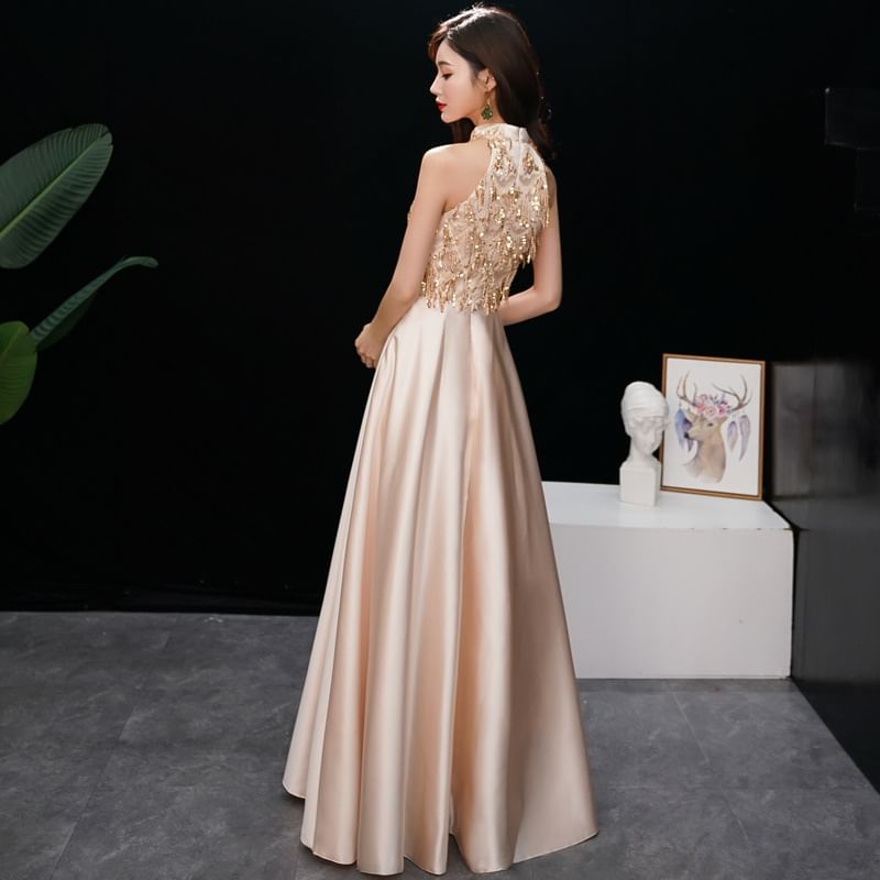 Cold-Shoulder Lace Panel Satin A-Line Evening Gown