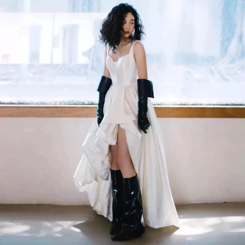 Wide Strap Sweetheart-Neckline High Low Short Wedding Gown