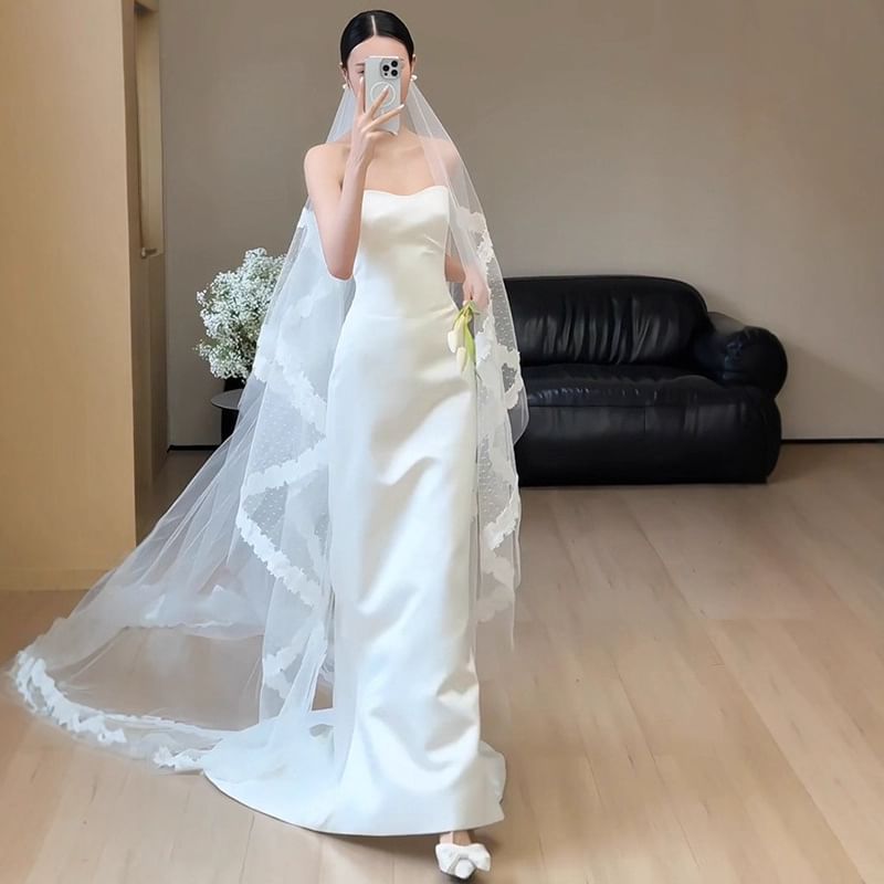 Strapless A-Line Wedding Gown