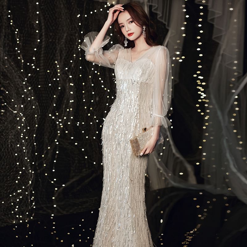 Puff-Sleeve V-Neck Sequined Fringed Mermaid Evening Gown