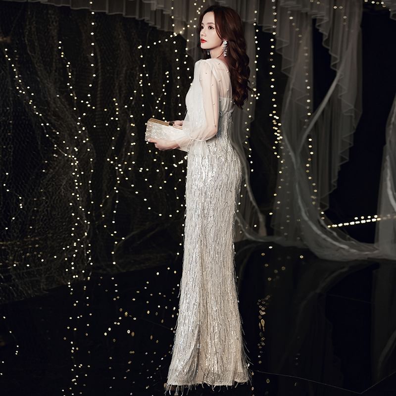 Puff-Sleeve V-Neck Sequined Fringed Mermaid Evening Gown