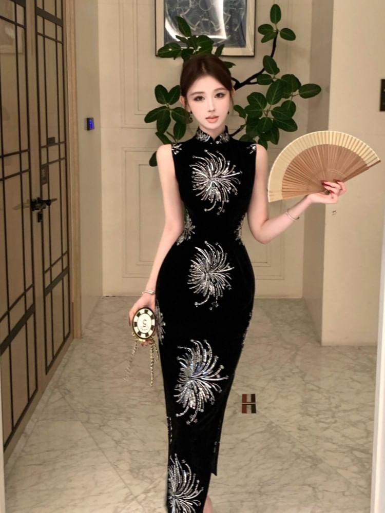 Sleeveless Mandarin Collar Rhinestone Maxi Qipao