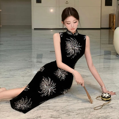 Sleeveless Mandarin Collar Rhinestone Maxi Qipao