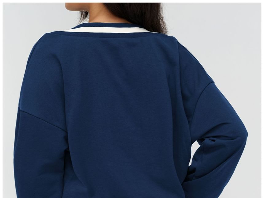 Contrast Trim V-Neck Sweatshirt