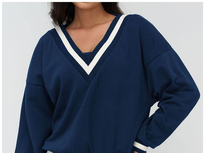 Contrast Trim V-Neck Sweatshirt