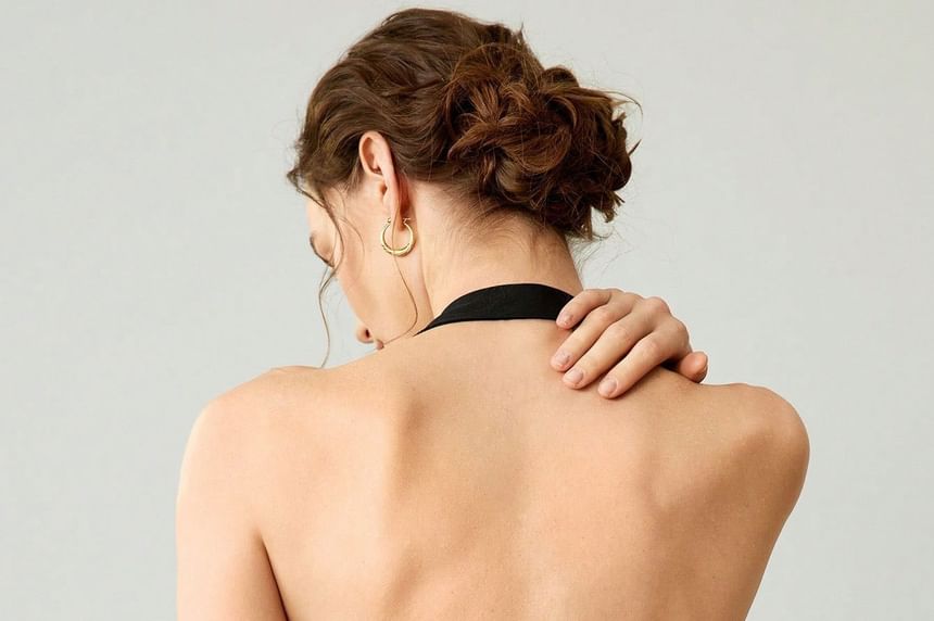Slim-Fit Halter-Neck Minimalist Tank