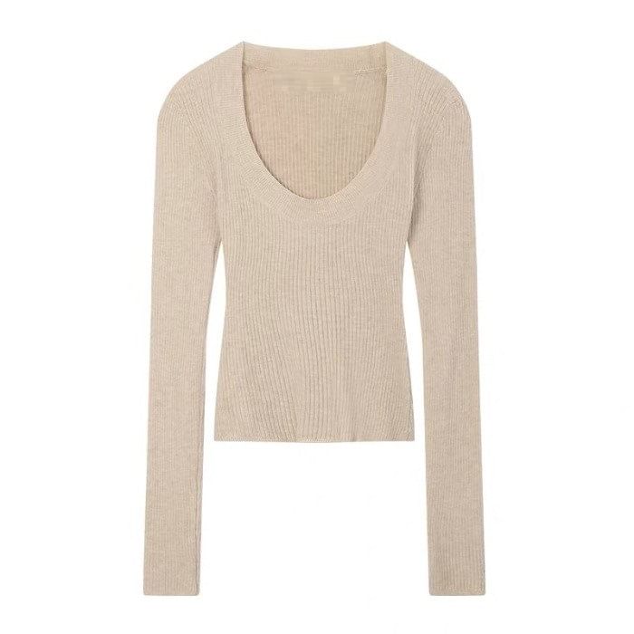 Classic Scoop-Neck Long-Sleeve Knit Top