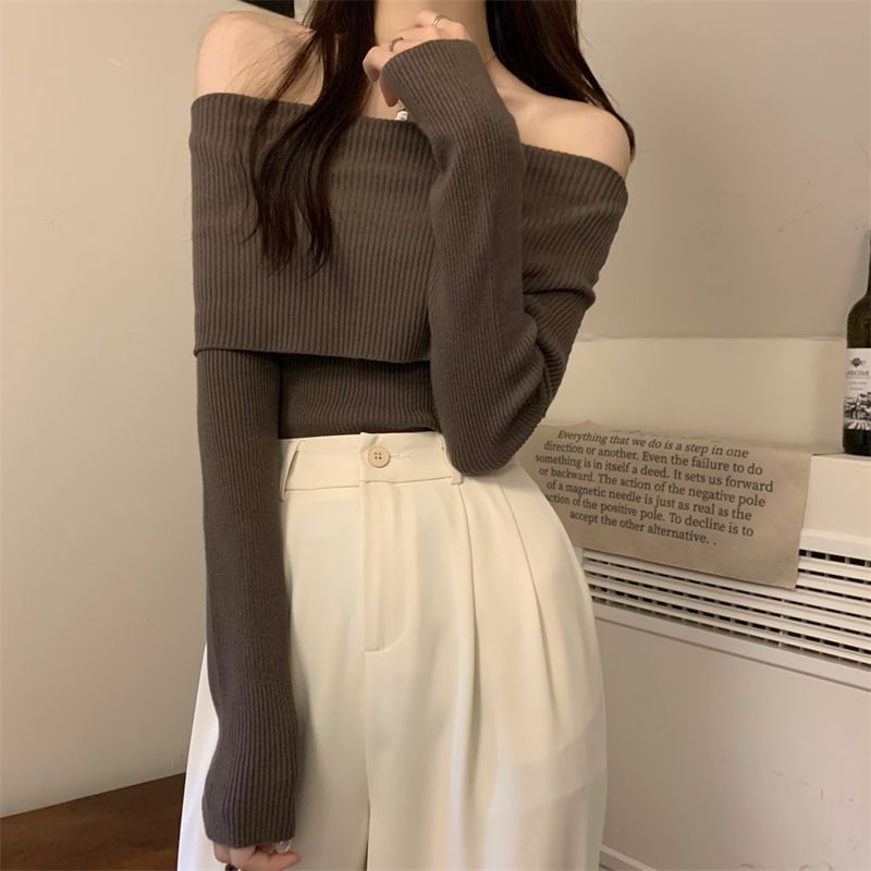 Chic Off-Shoulder Long-Sleeve Knit Pullover
