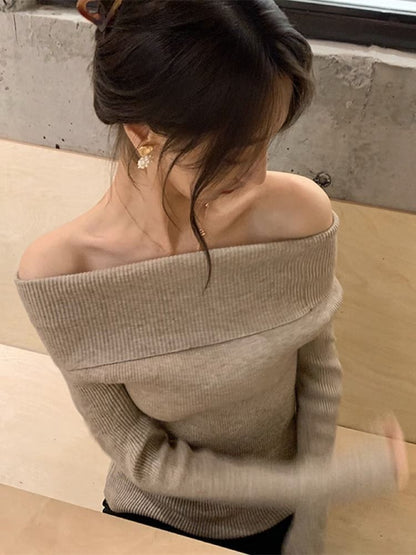 Chic Off-Shoulder Long-Sleeve Knit Pullover