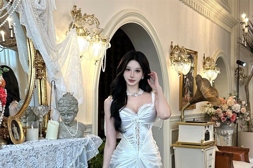 Spaghetti Strap Sweetheart Neck Plain Lace Trim Sheath Evening Gown