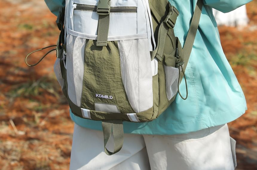 Buckle Panel Mesh Outdoor Backpack