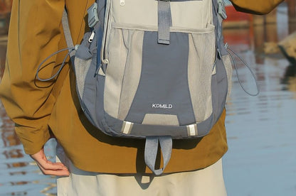 Buckle Panel Mesh Outdoor Backpack