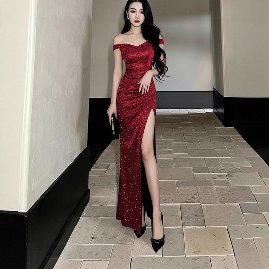 Off Shoulder Glitter Ruched Slit Sheath Evening Gown