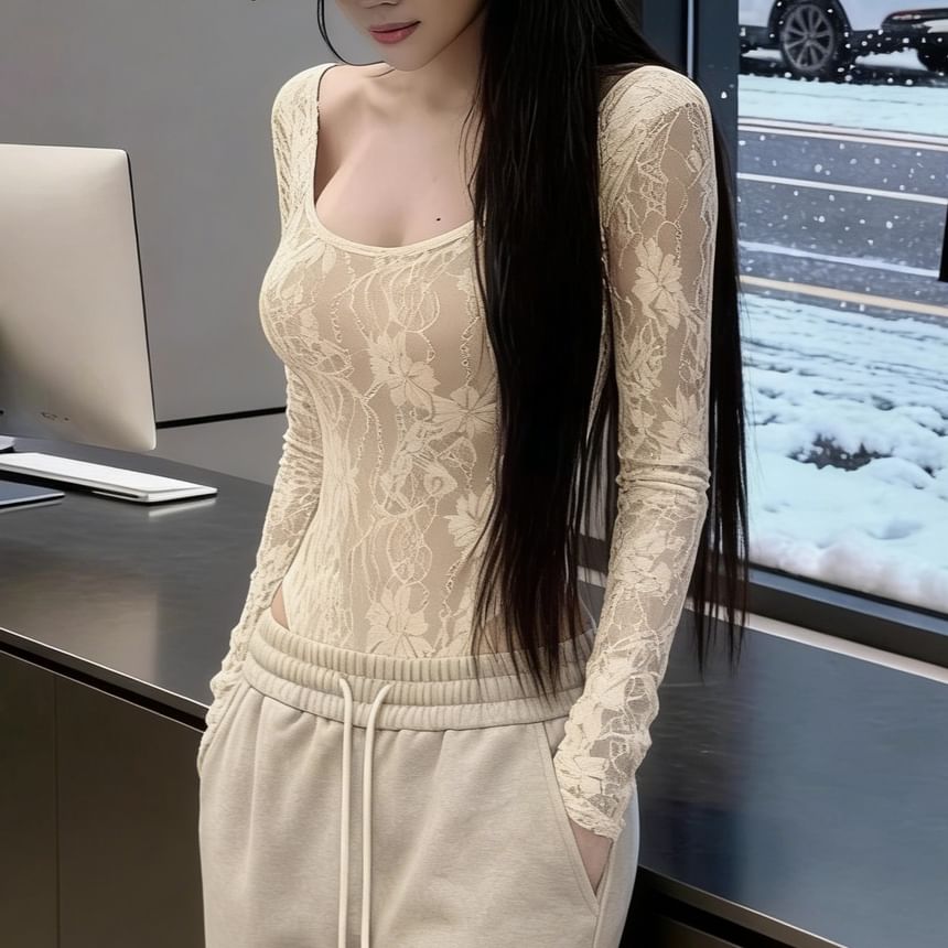 Scoop Neck Lace Bodysuit Top with Long Sleeves