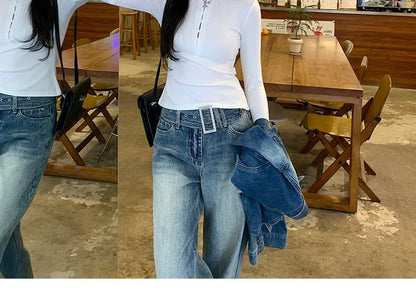 Extended Sleeve Henley-Style Basic Tee