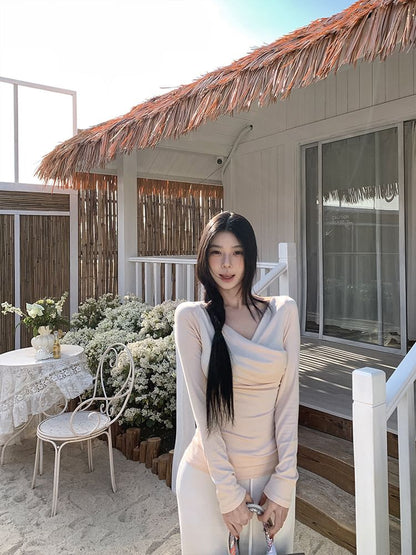 One-Shoulder Ruched Long Sleeve Tee